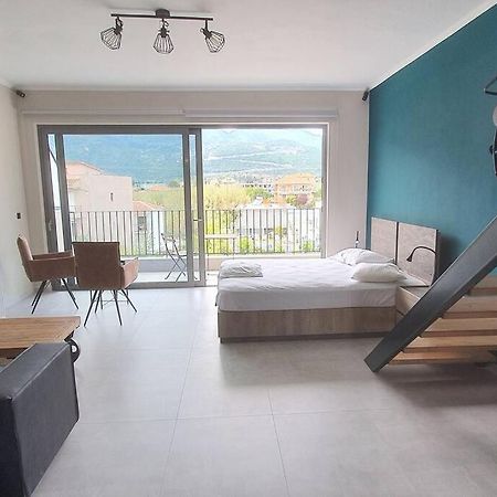 Апартаменты Nydri Loft Экстерьер фото
